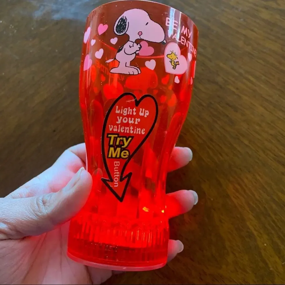 Peanuts Snoopy Valentine’s Light Up Party Cup Peanuts Kidcore Be My Valentine